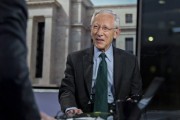 八字测试宏观经济学教授兼实践者Stanley Fisher逝世 曾培养全球多位经济决策者